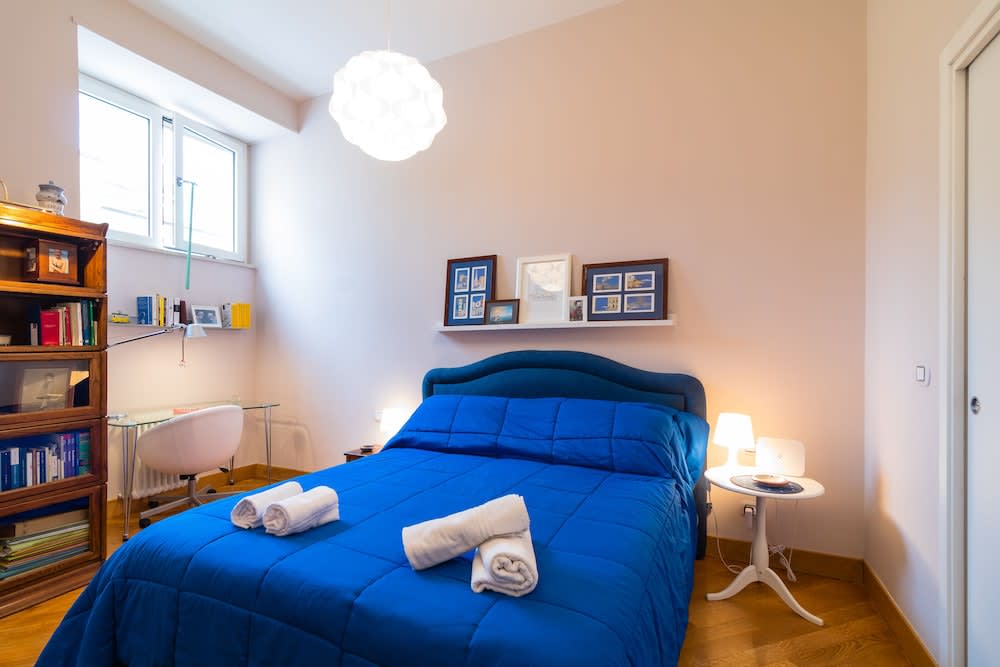 Elegant Flat at Municipio by Napoliapartments 1