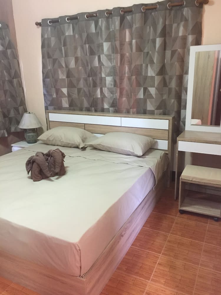 Villa Kamala Beach 2