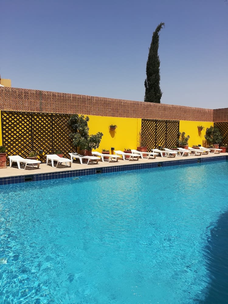 Mariam Hotel 1