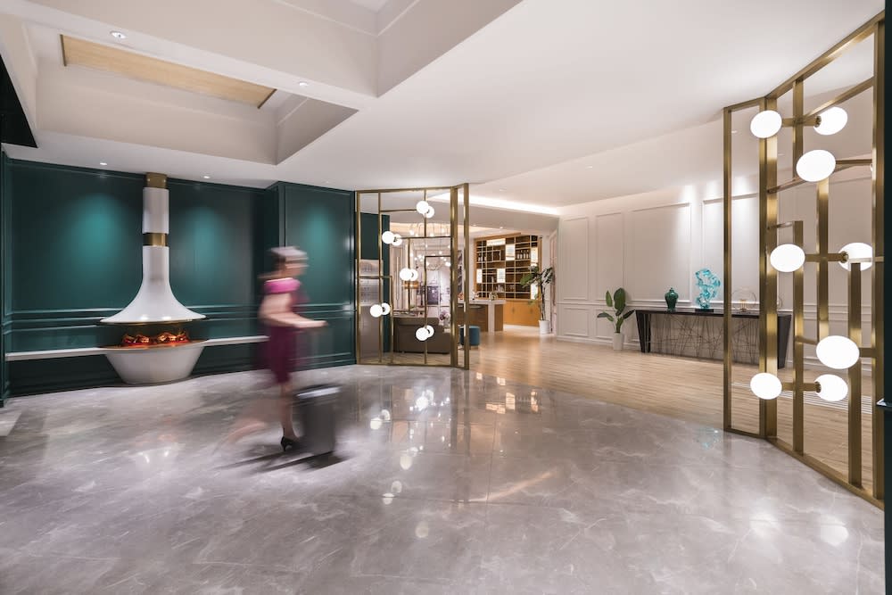 Mercure Shanghai Yu Garden On the Bund 2