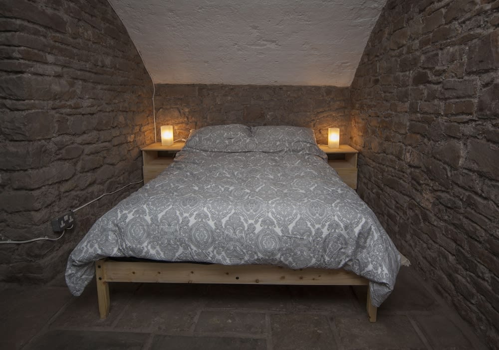 The Priory Cellars Abbots Leigh 2