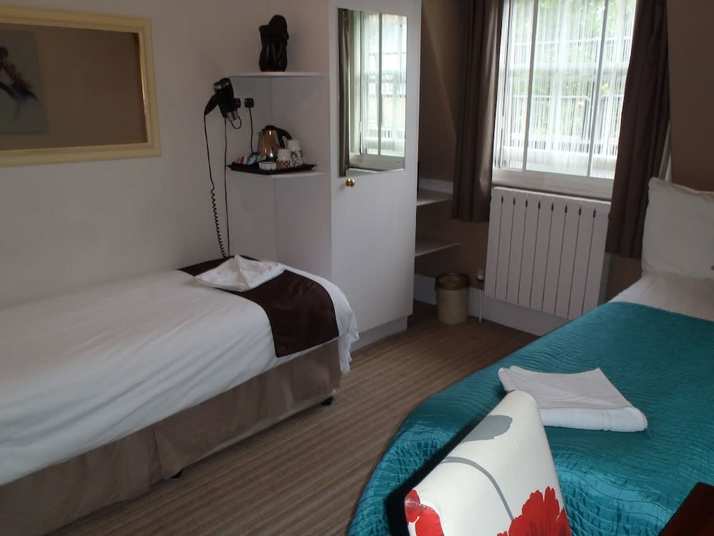 Arosfa Hotel London by Compass Hospitality 2