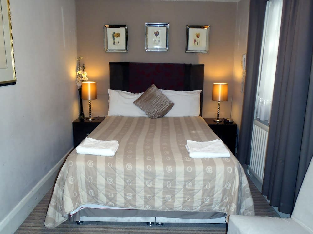 Arosfa Hotel London by Compass Hospitality 3