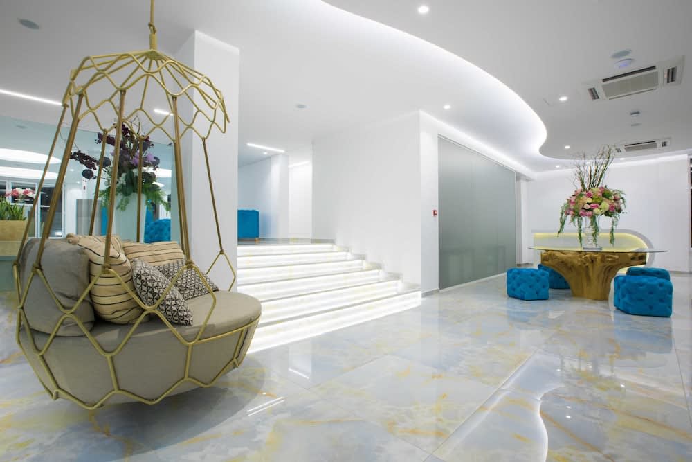 Hotel Napa Suites (Adults Only) 2