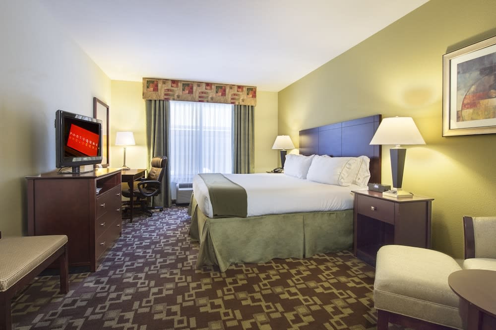 Holiday Inn Express & Suites PORT ST. LUCIE WEST by IHG 2