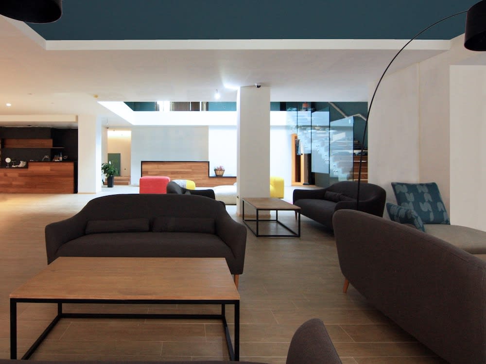 Hotel Raval de la Mar 5