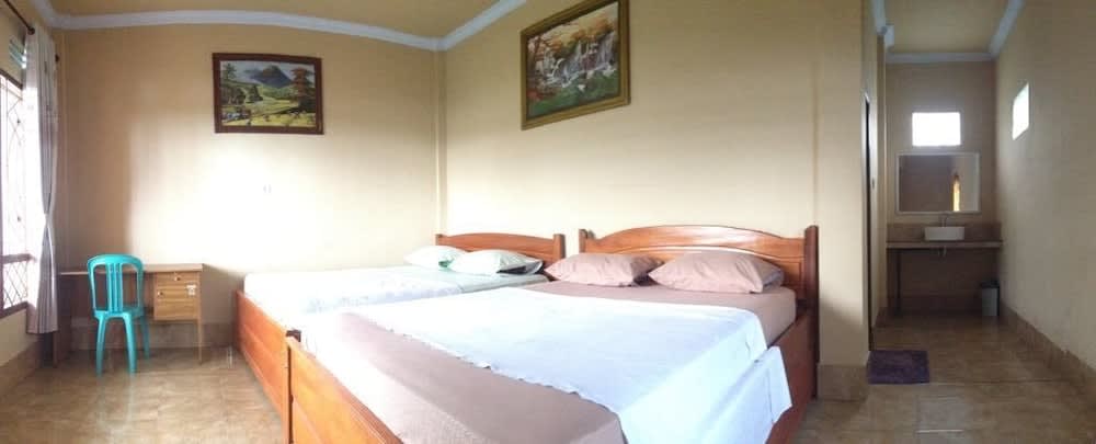 Restu By View Hotel 2