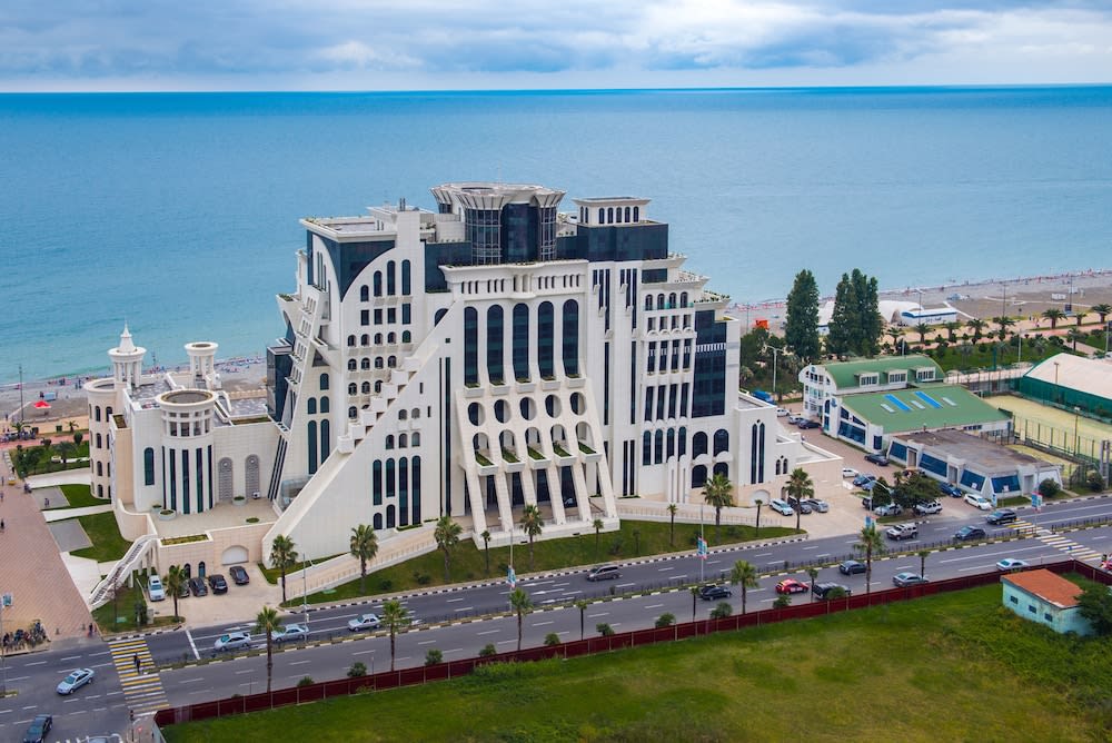 The Grand Gloria Hotel 1