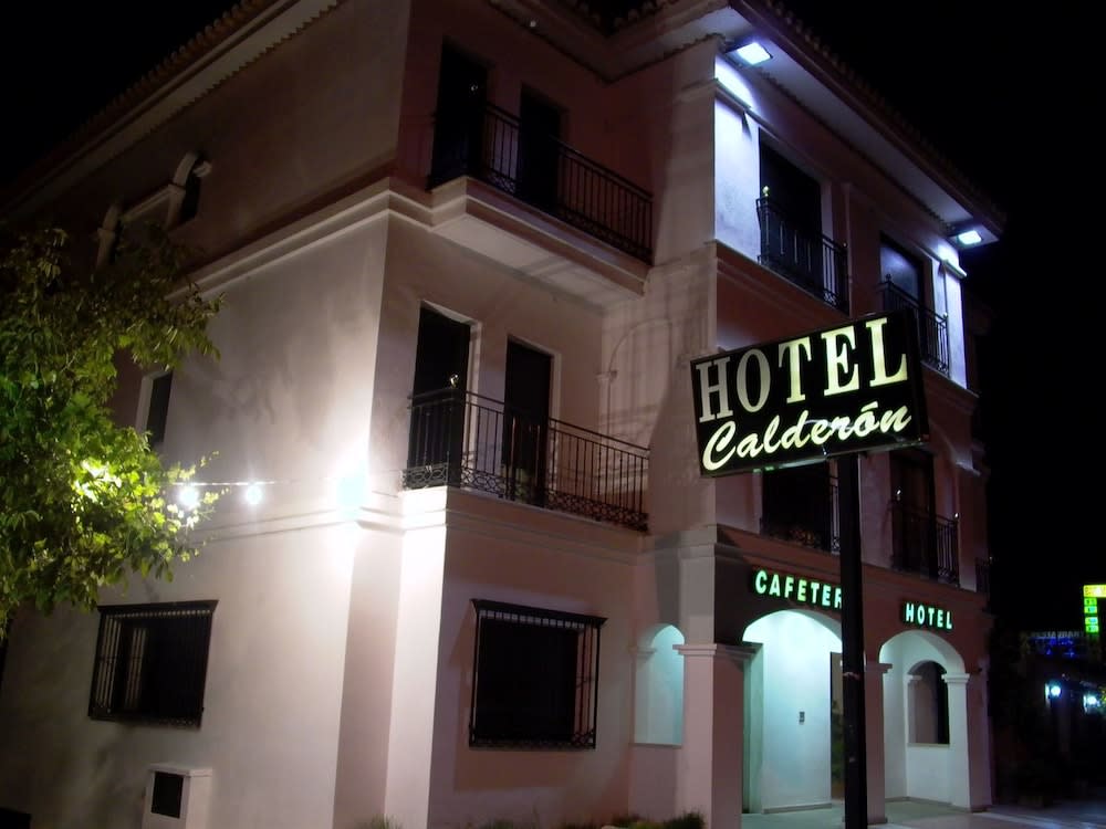 Hotel Calderon 1