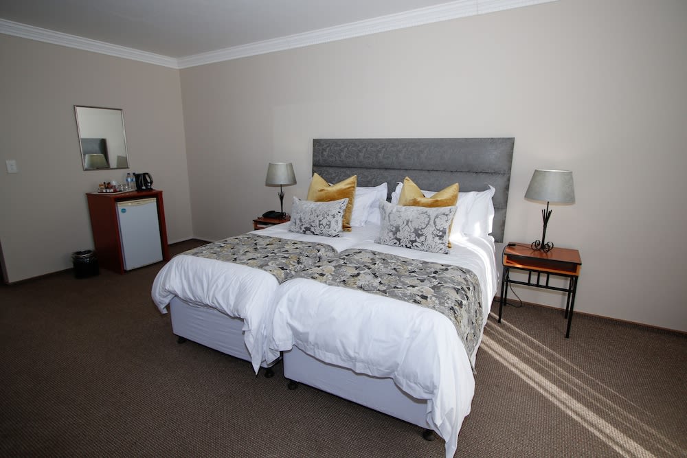 Long Beach Lodge 2