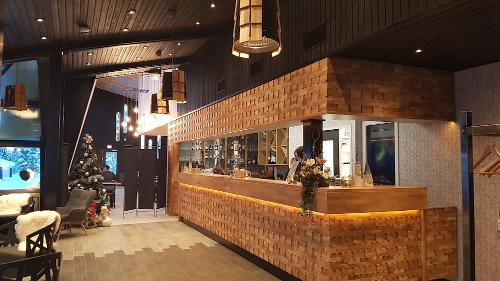 Santa's Igloos Arctic Circle 2