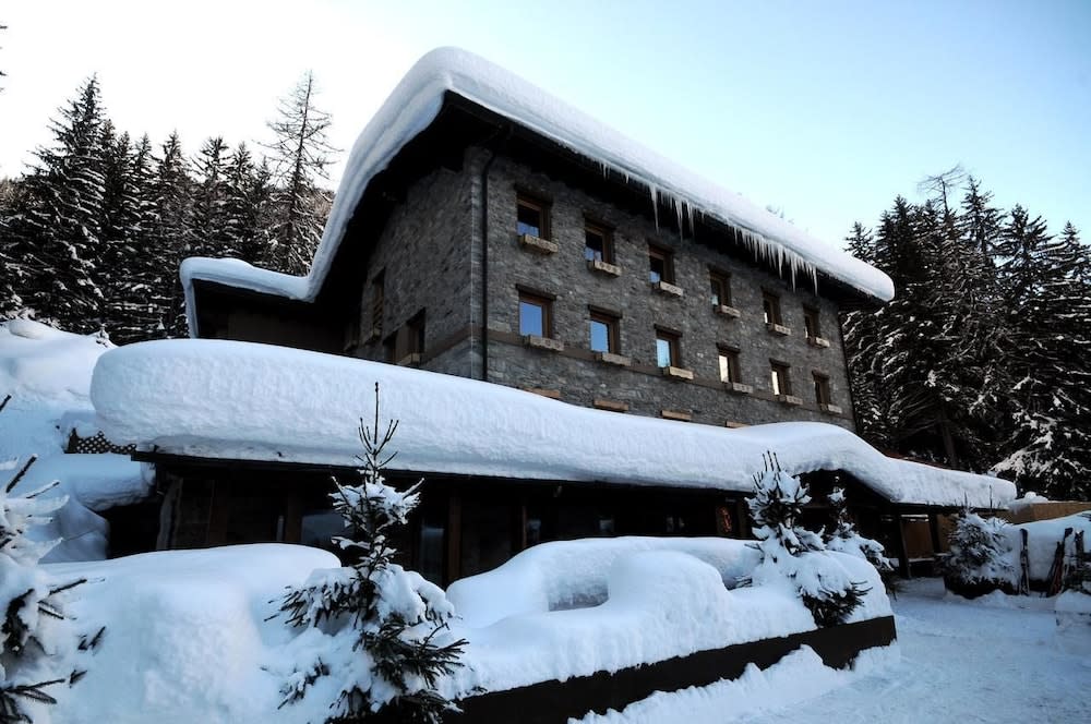 Chalet Eden Eco Hotel, Restaurant & Wellness 1