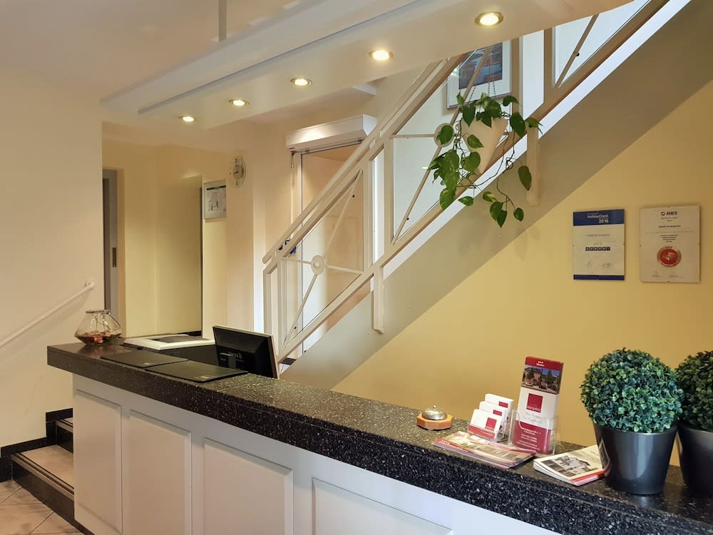Hotel Kronprinz Garni 2