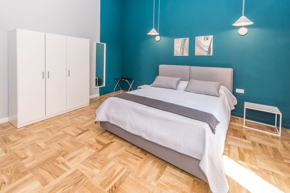 Dama Suite 1