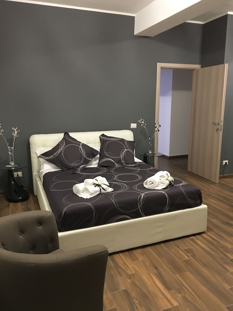 Symposium Bed&Breakfast 1