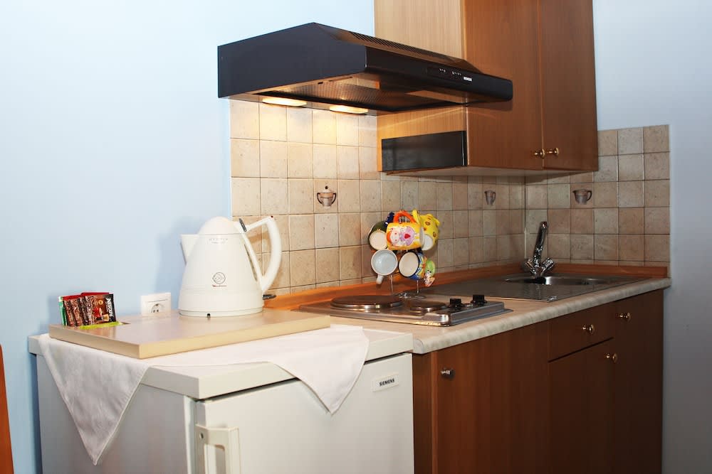 Vlycha Beach Apartments 2