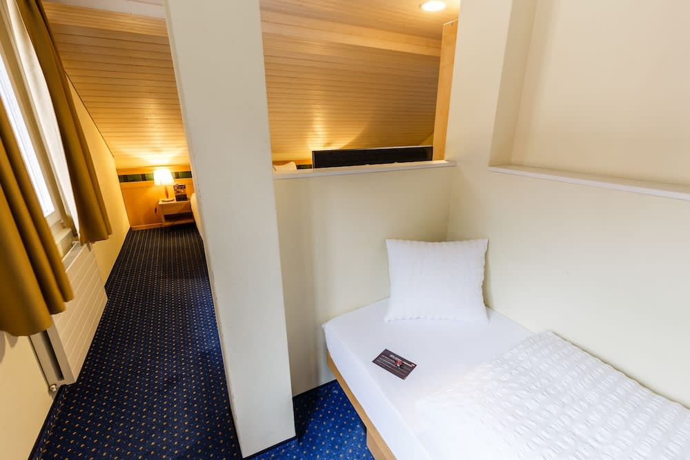 Hotel Victoria Lauberhorn Wengen, a Faern Collection Hotel 3