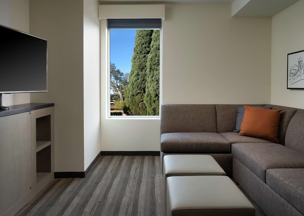 Hyatt House San Jose Airport 4