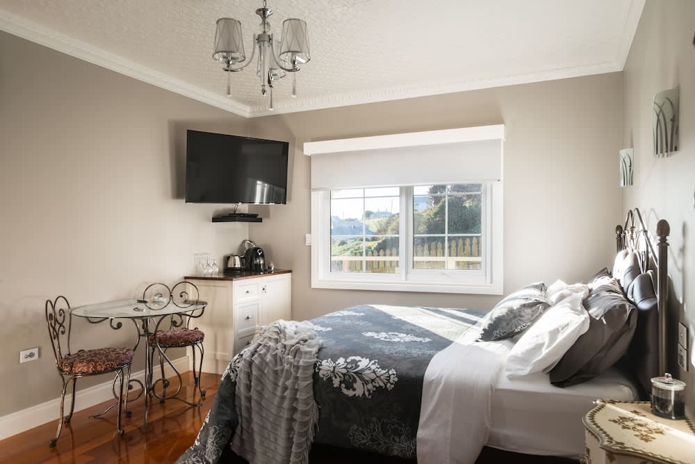 Noah's Stanley Luxury Bed and Breakfast 2