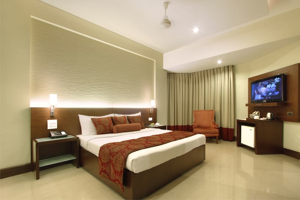 Hotel Express Towers, Vadodara Best deals
