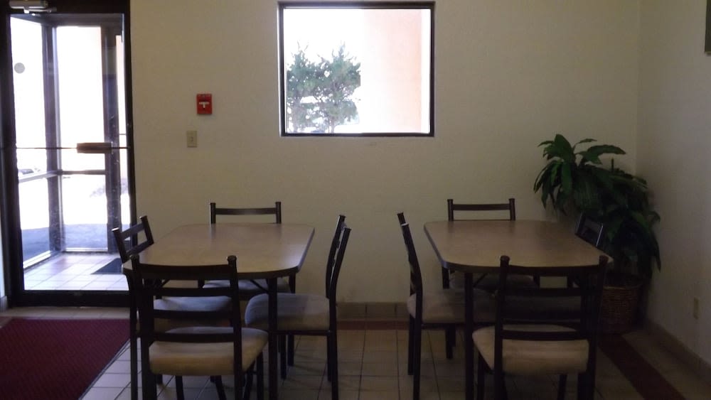 KCI Lodge 2