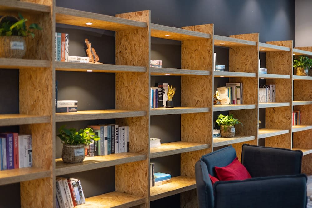 ibis Shanghai Lianyang 2