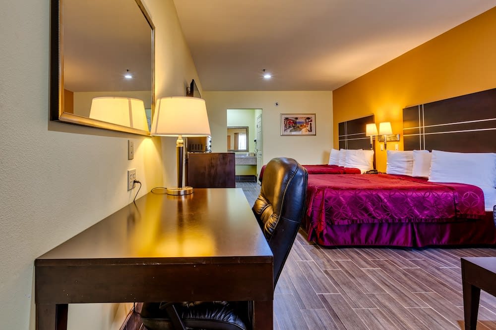 Quality Inn Brownsville 4