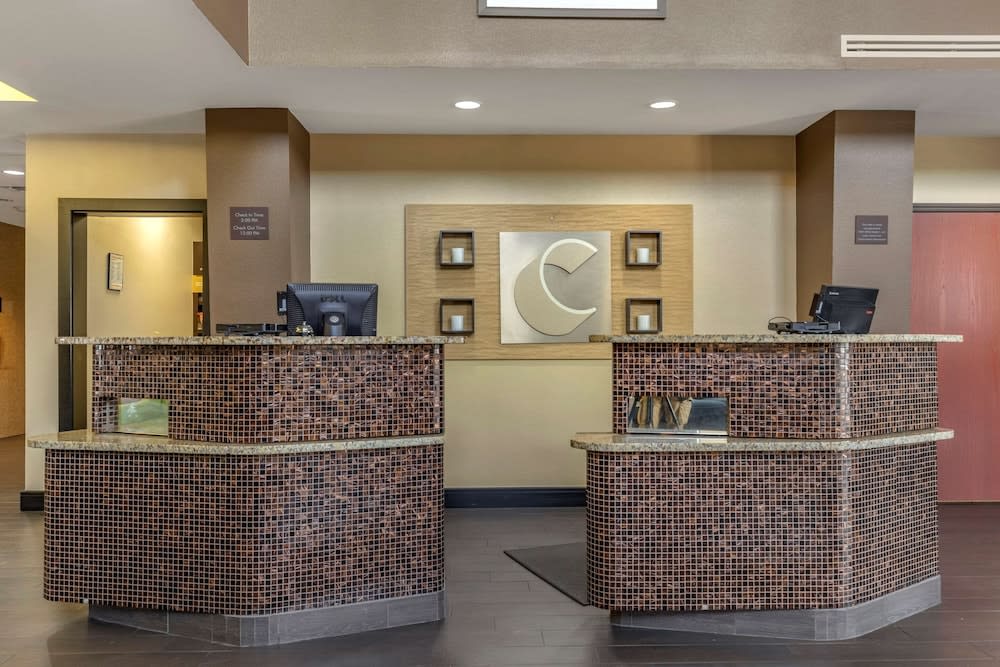 Comfort Suites Buda - Austin South 2