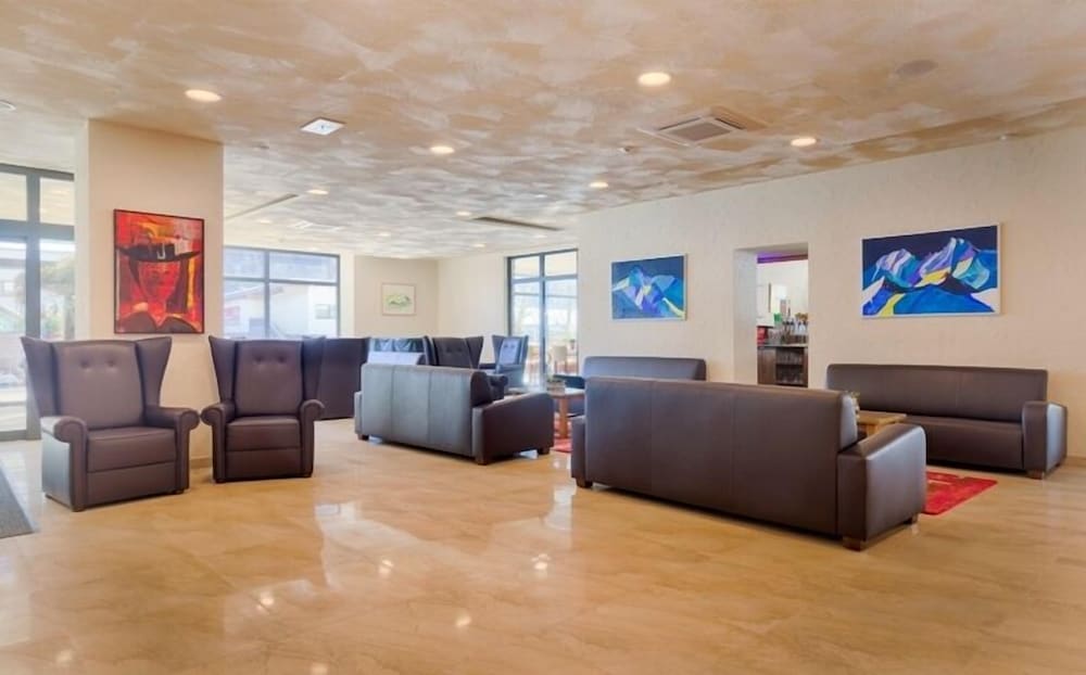 Hotel Victoria by VAYA 3