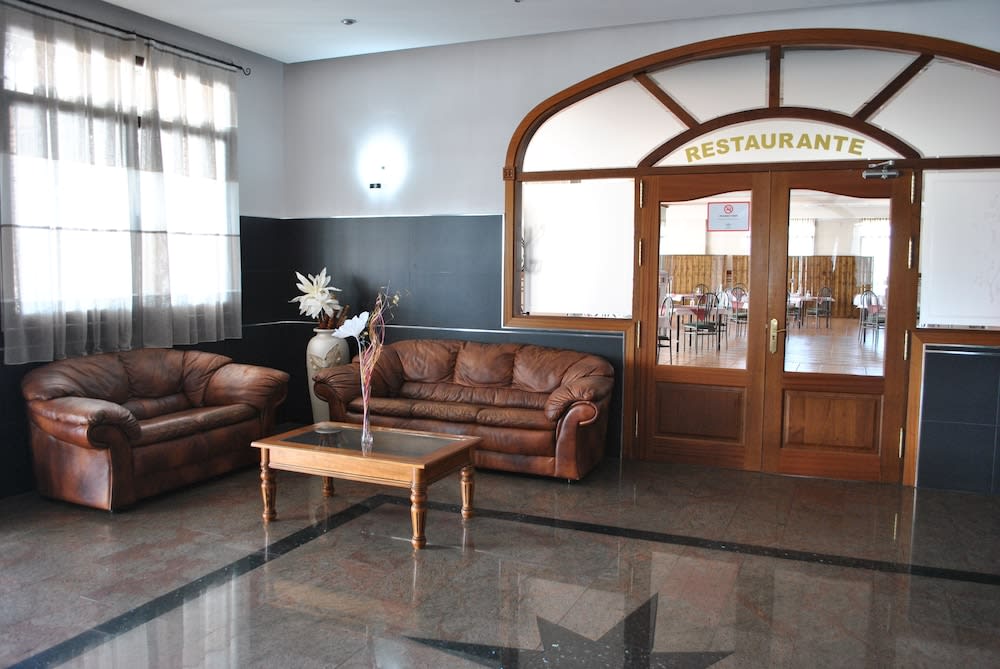 Hotel Restaurante Dama de Baza 3