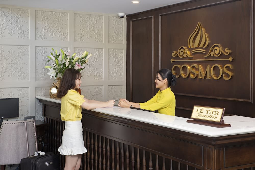 Cosmos Hotel Danang 2