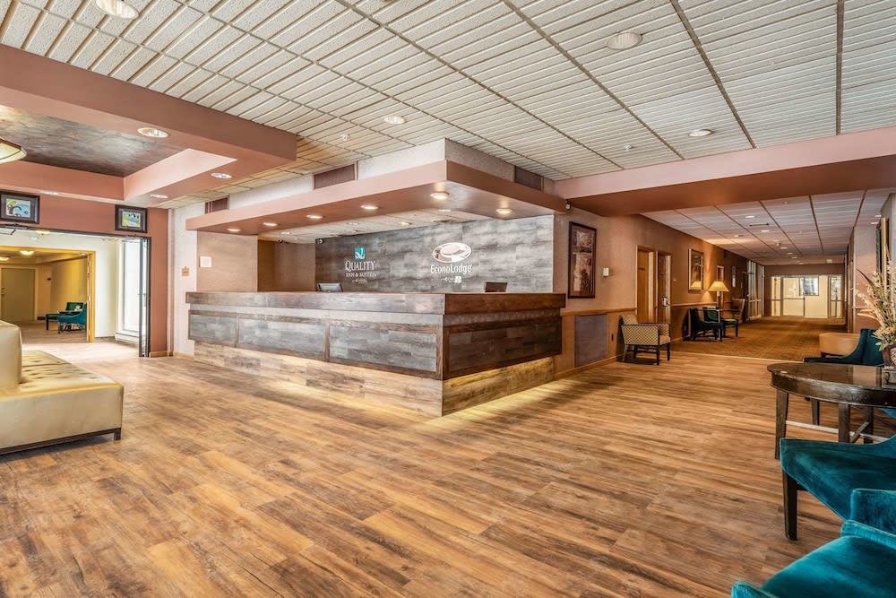 Quality Inn & Suites Brainerd 2