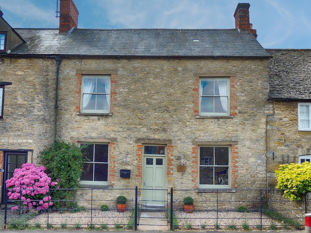 Rathbone Cottage 1