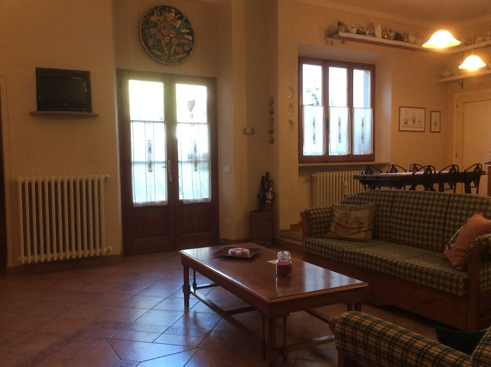 La Primavera B&B 2