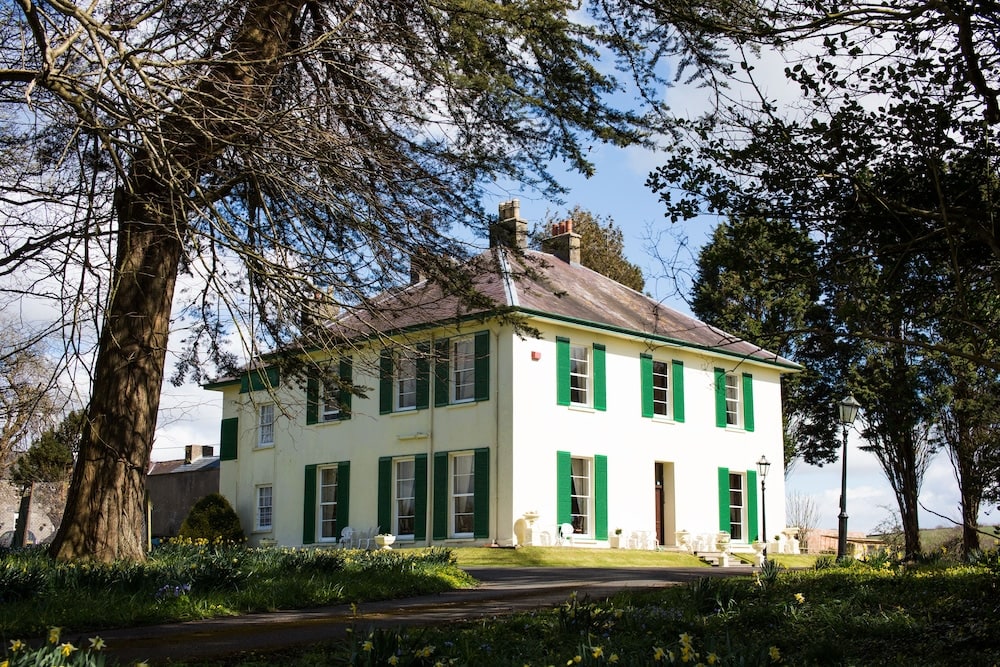 Elm Grove Country House 1