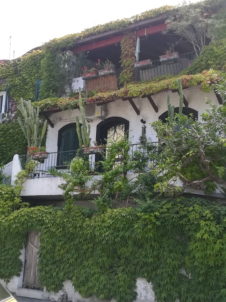 Casa Malo' 1