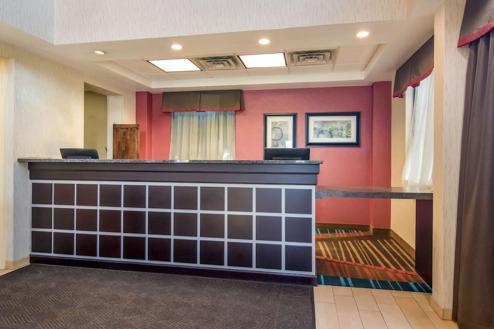 Best Western Dutch Valley Inn 2