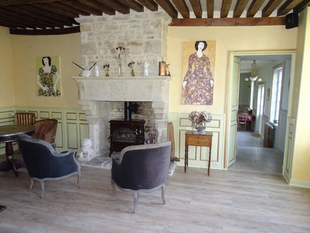 Manoir De Savigny 2