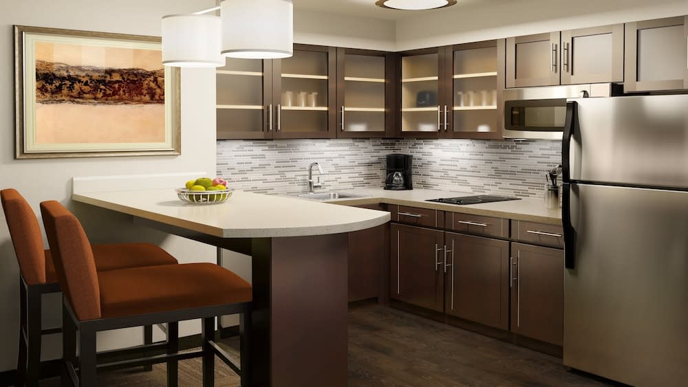 Staybridge Suites AUBURN HILLS by IHG 2