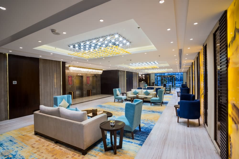 Naviti Warwick Dammam 2