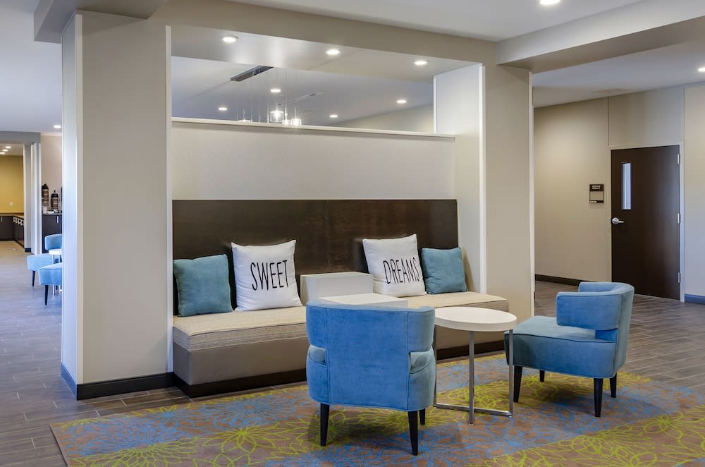 MainStay Suites Great Falls Airport 5