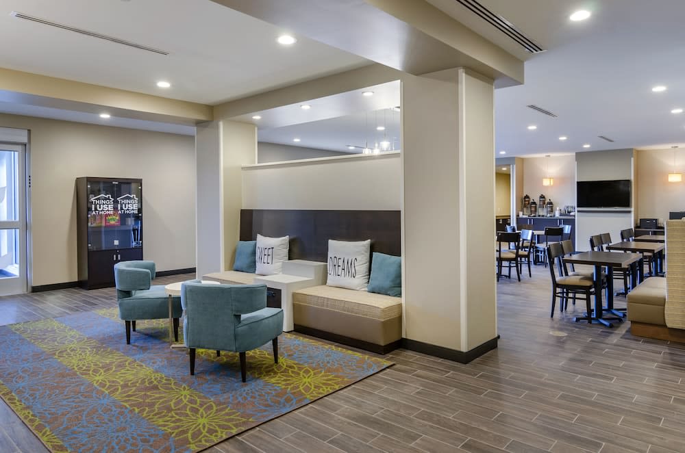 MainStay Suites Great Falls Airport 3