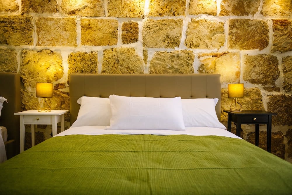 Regina Elena Rooms 1