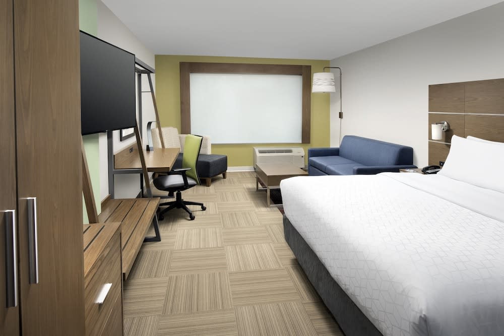 Holiday Inn Express & Suites KINGSLAND I-95-NAVAL BASE AREA by IHG 2