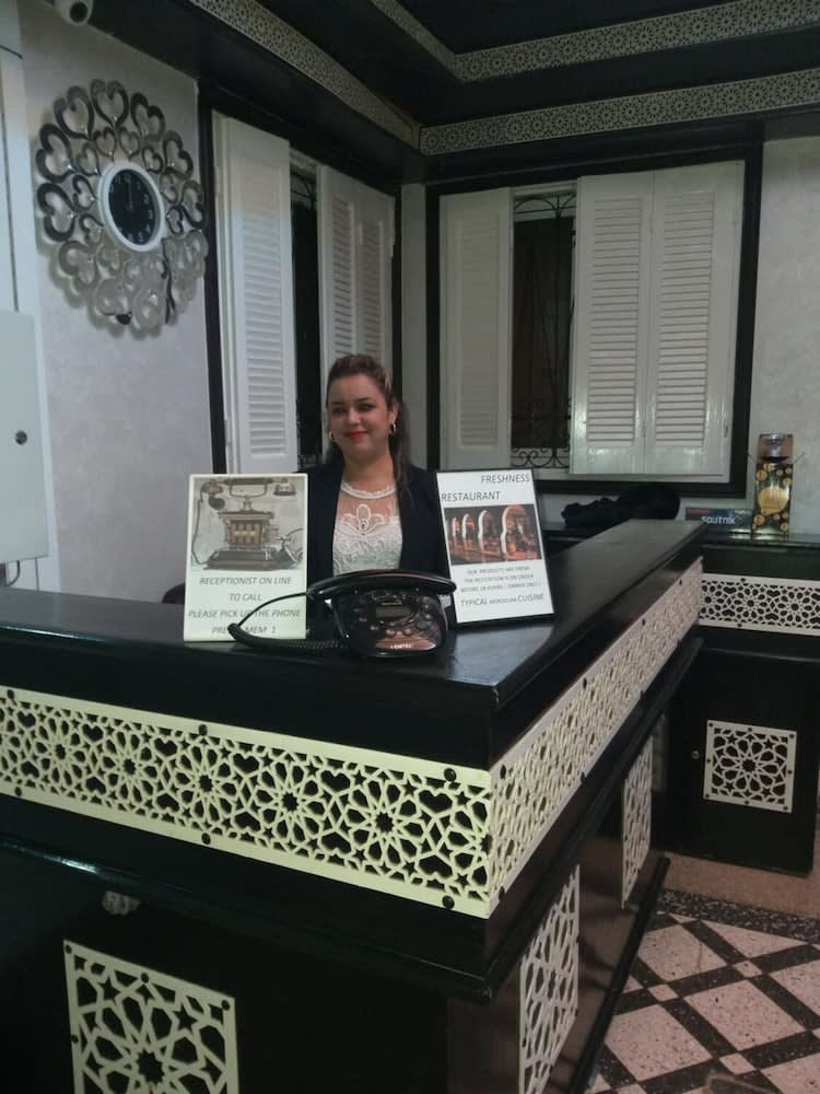 Hotel LAHLOU riad Cafeteria 2