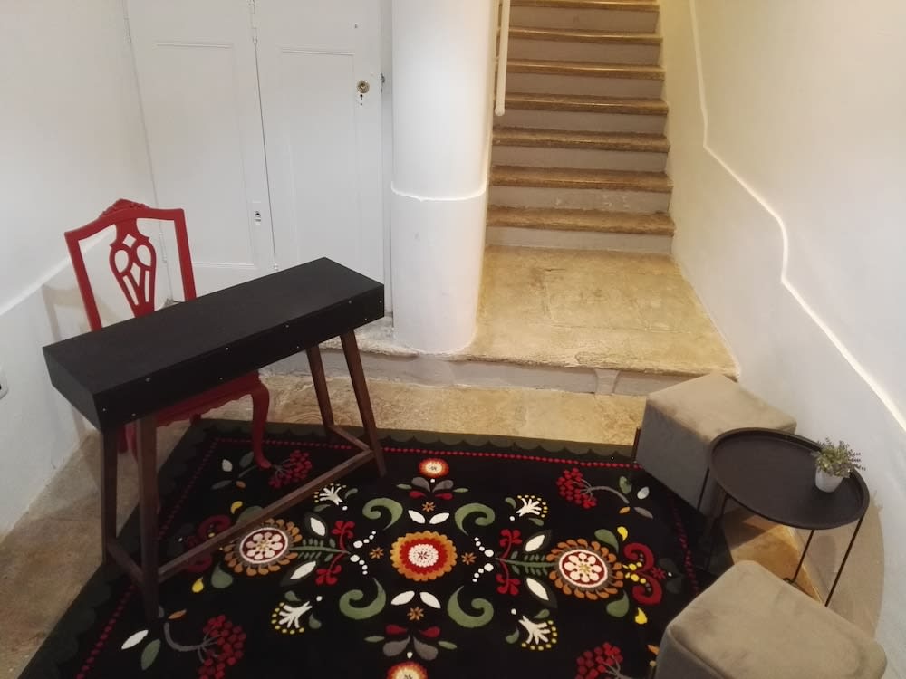 Temple Suites Guesthouse 2