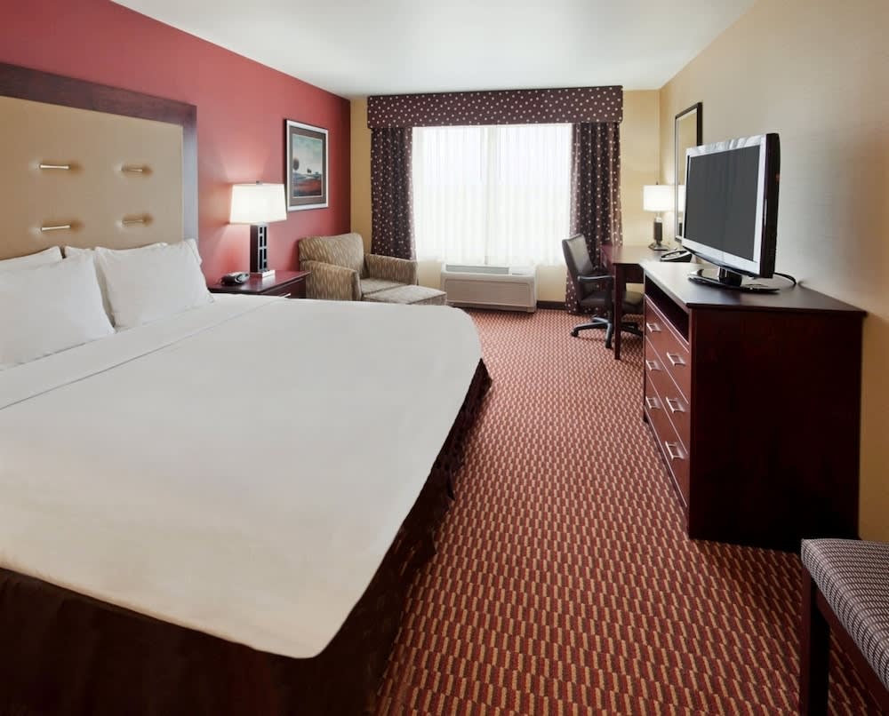 Holiday Inn Express Hotel & Suites Great Falls by IHG 2
