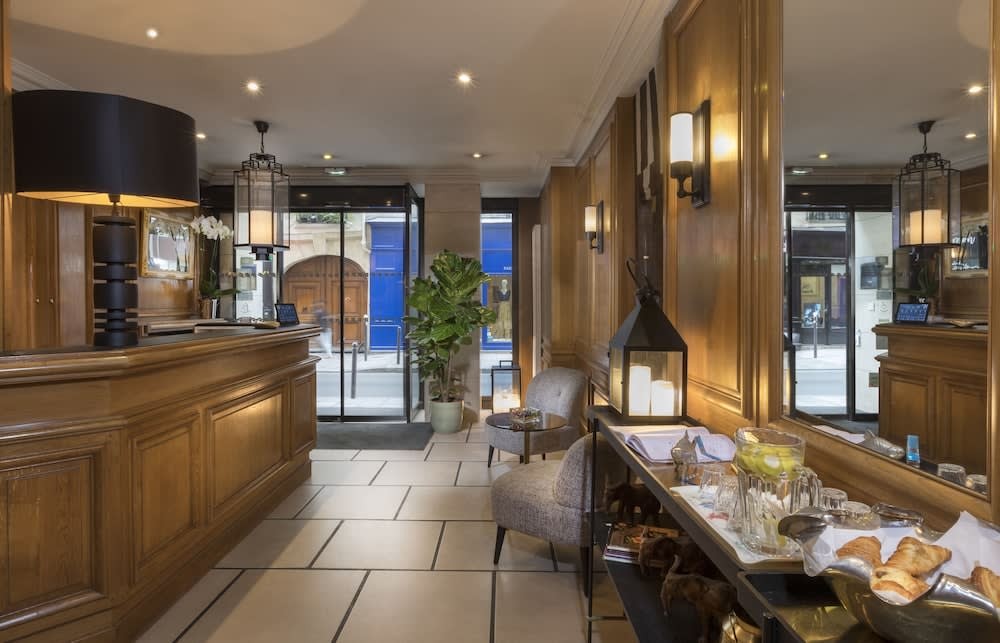 Dauphine Saint Germain 2