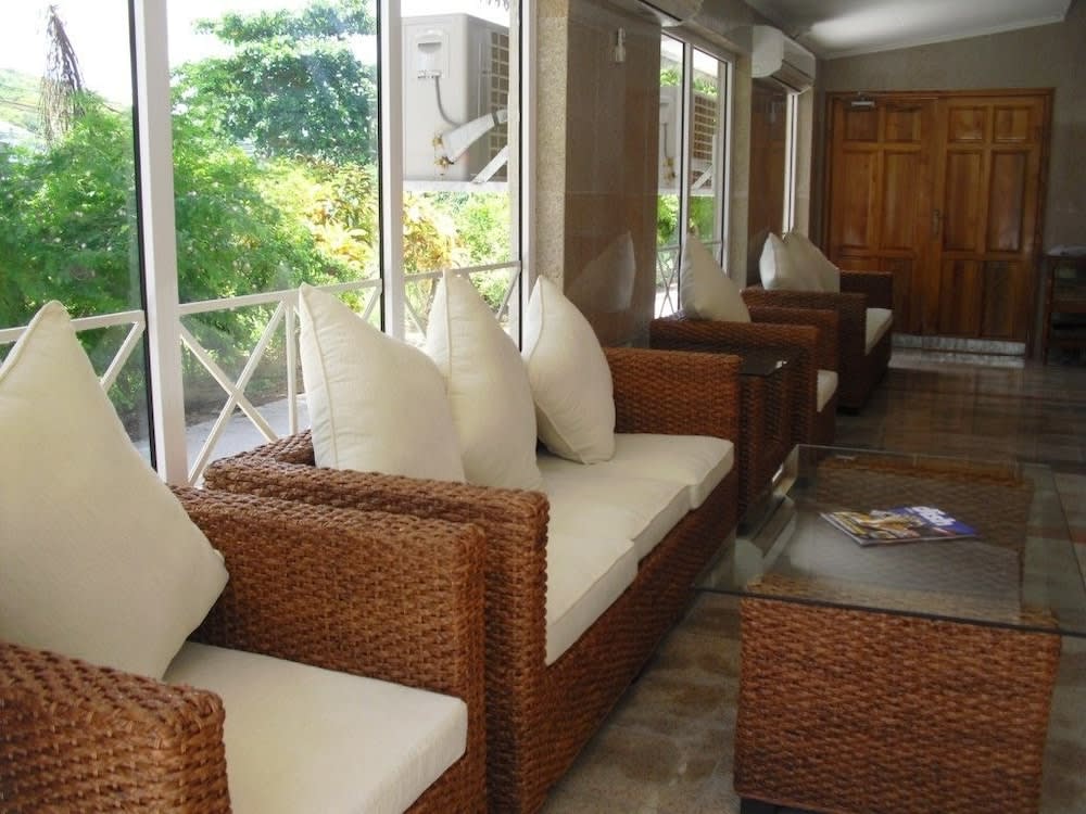 Chateau Sans Souci 3