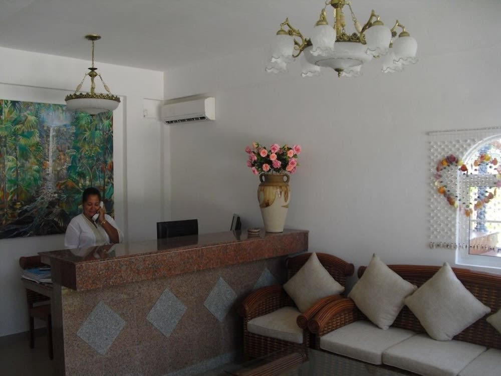 Chateau Sans Souci 2